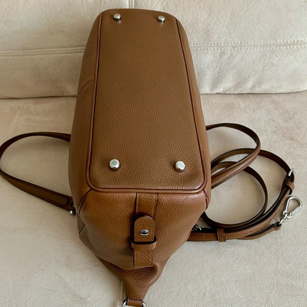 Coach Classy Leather Large Carryall, Tote, Work Bag, Crossbody, Vacation Bag - Picture 13 of 16